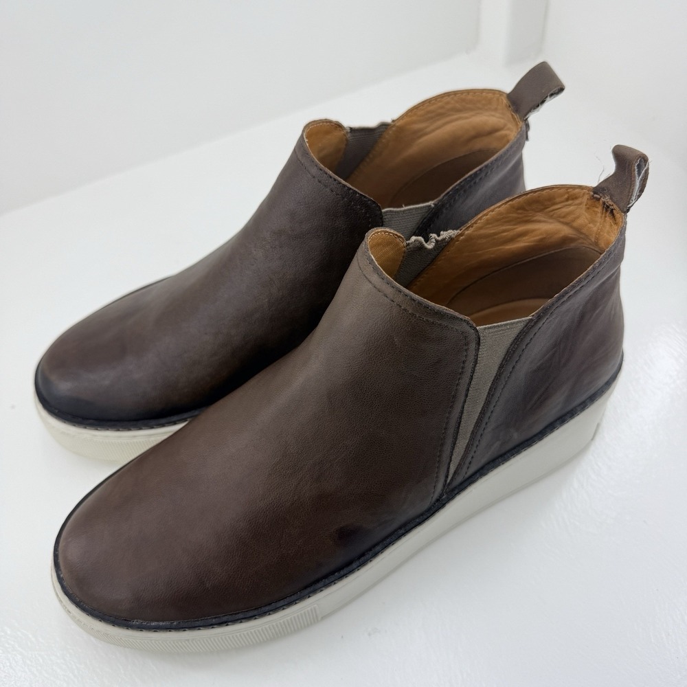 J/Slides Mika Platform Chelsea Sneaker Booties Womens 8.5 Brown Leather Slip On - Picture 3 of 11